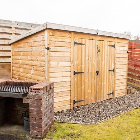 Pine Marten Cottage - Aviemore Exterior photo